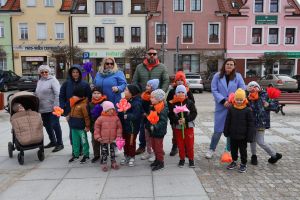 Publiczność pozuje do zdjęcia
