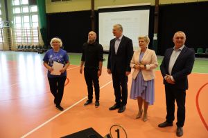 Laureaci pozują do zdjęcia (6)