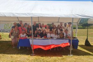 Widok na polskie stoisko we Francji