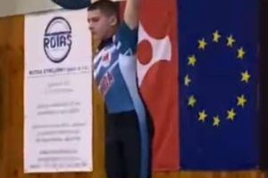 Sztangista podczas swojej próby (4)