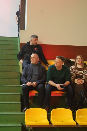 619467694_908419548410094_3957446345593910298_n