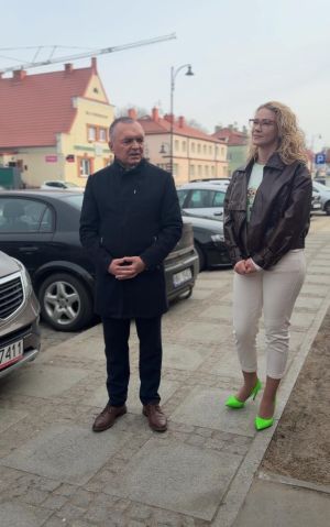 Burmistrz Nidzicy i dyrektor CUW rozmawiają