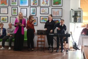 Organizatorzy imprezy dziękują członkom zespołu muzycznego